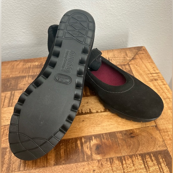 Munro American Black Suede Leather Slip On Wedge Mary Jane Shoes Women Size 7 - Picture 4 of 5